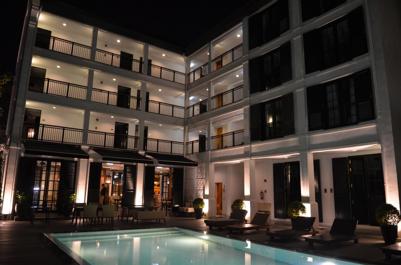 Buri Siri Boutique Hotel Чіангмай Екстер'єр фото